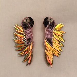 Parrot statement earrings - pink/gold